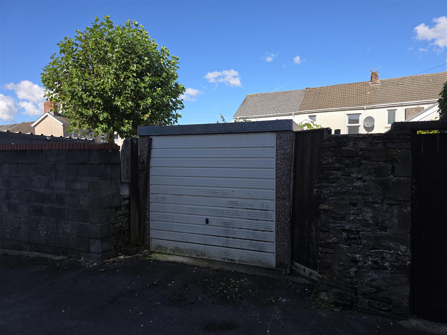 James Street, Llanelli, SA15 1EB